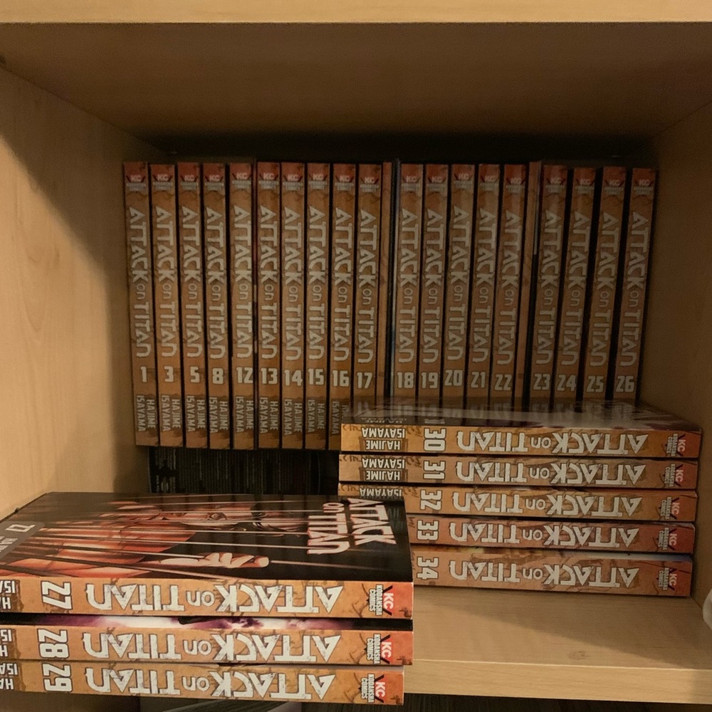 Attack on Titan Manga Lot